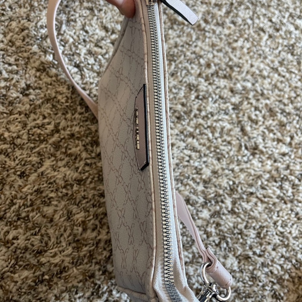 Purse - Picture 5 of 6